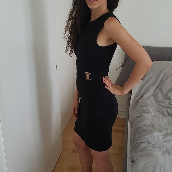 Dress - Picture 6 of 9